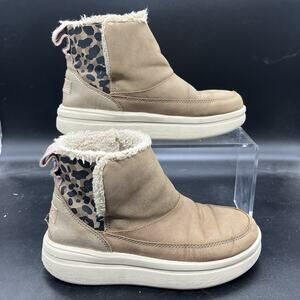 Hey Dude Mel youth bootie size 1Y / Ladies 2 'chestnut' brown leopard print